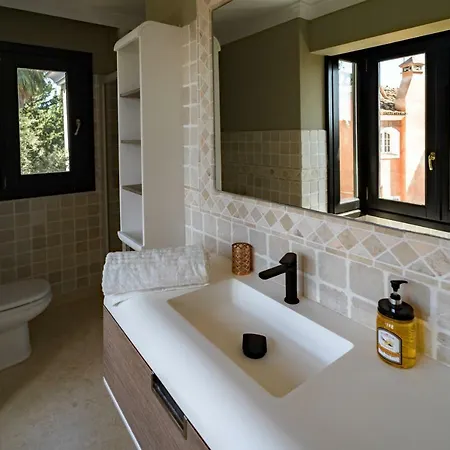 Villa Blue Lagoon *