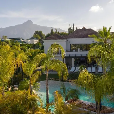 Villa Blue Lagoon Marbella